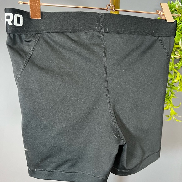 Nike pro size m - Picture 5 of 7